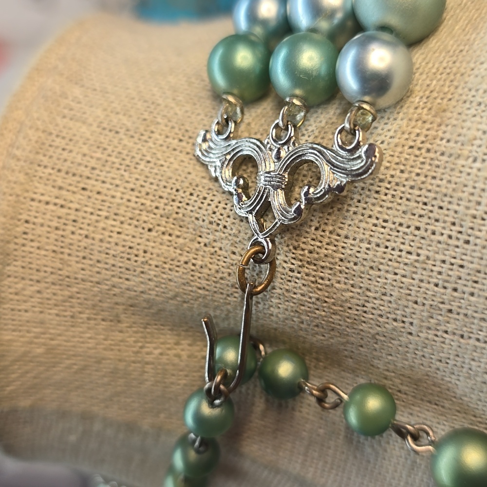 Vintage Multi-Strand Blue Beaded Necklace - Picture 4 of 5